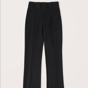 NWT Abercrombie Black Front Split-Hem Flare Ponte Leggings